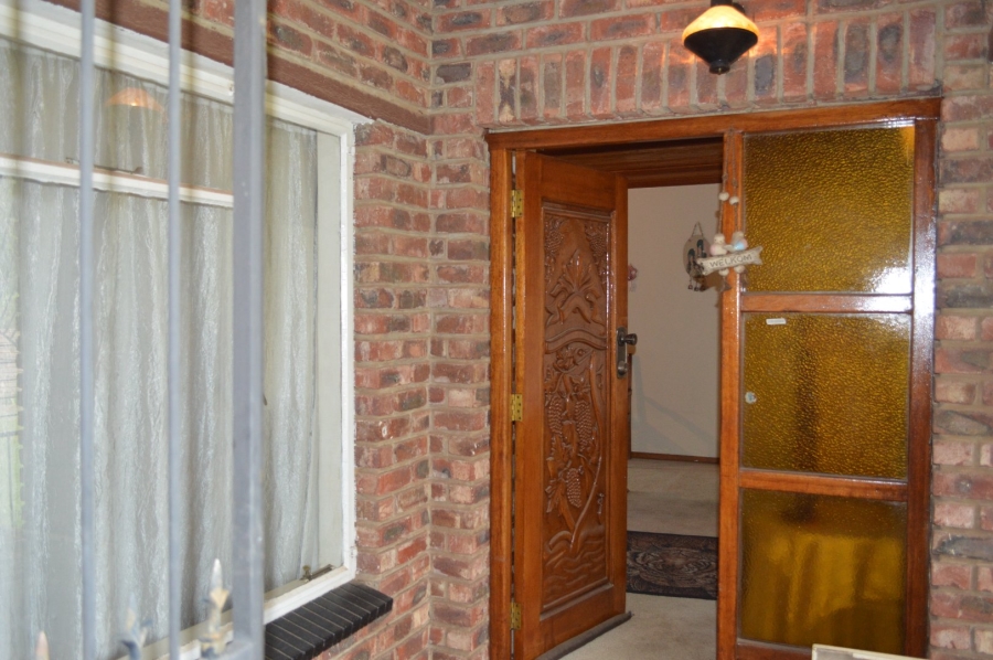 5 Bedroom Property for Sale in Stilfontein Ext 4 North West